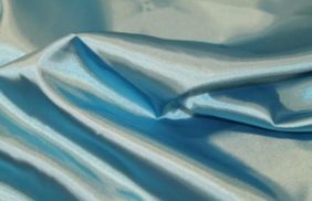 атлас стрейч liy-710 голубой темный (97%-пэ, 3%-лайкра), 150см, 93 гр/м2, рулон прим. 50м купить по цене 199.5 руб в розницу от 1 метра - в интернет-магазине Веллтекс