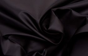 ткань подкладочная ветрозащитная 290t, 70гр/м2, 100пэ, 150см, черный/s5580, (100м) dsr купить в Перми.